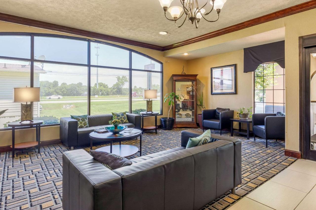 Clarion Pointe South Boston - Danville East Екстер'єр фото